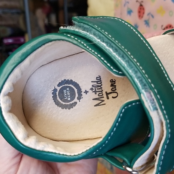 Livie & Luca Matilda Jane Limited edition Petals. Size 13 VGUC - Picture 4 of 6